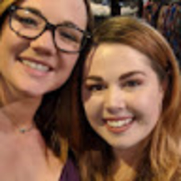 Meet your Posher, Kristen - Picture 1 of 1